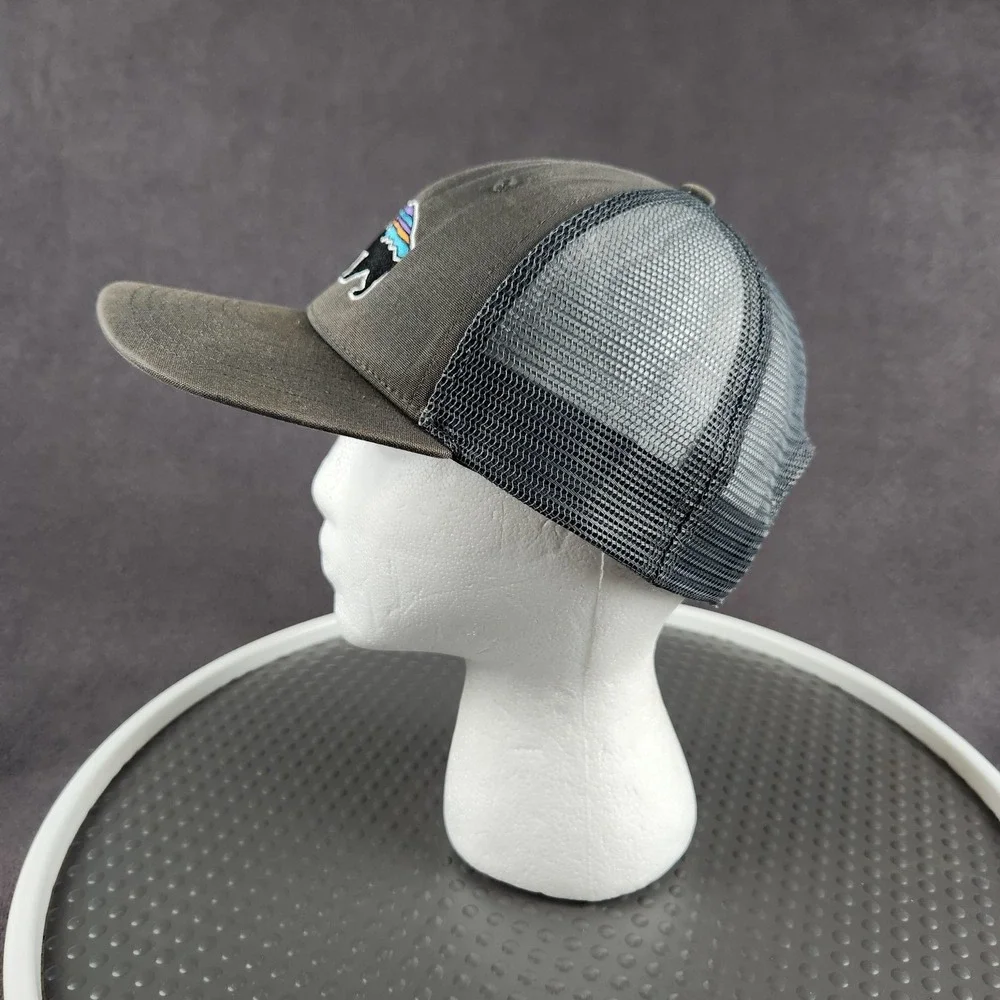 Patagonia Fitz Roy Bear Trucker Hat Cap Snap Back Gray Mesh Mens One Size - Picture 4 of 11